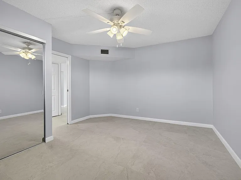 3590 Via Poinciana #202 — Photo 13