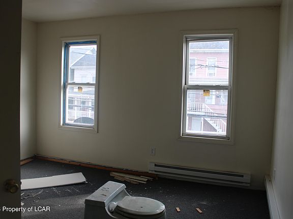 2nd image of 327 E Mine St