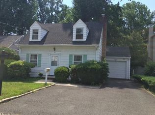 97 Lyons Pl, Springfield, NJ 07081