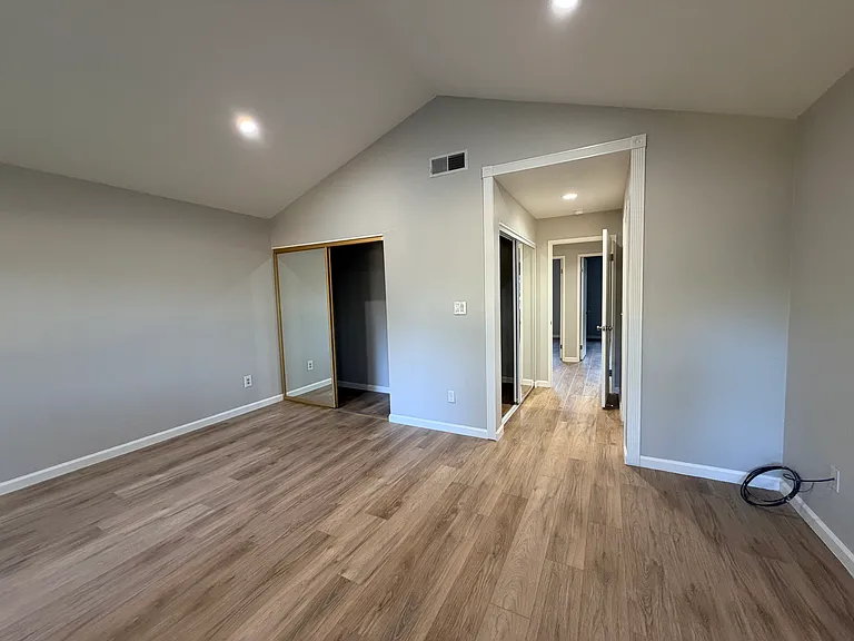 36075 Vallee Ter — Photo 12