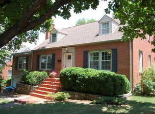 2346 Carlton Rd SW, Roanoke, VA 24015