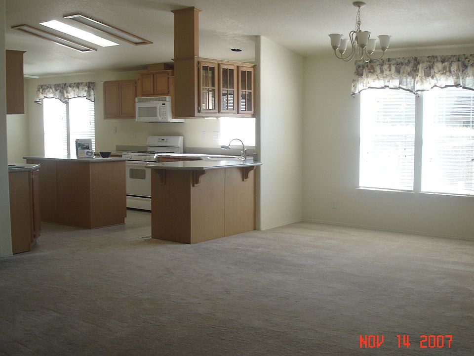 2nd image of 58 Cardinal Way