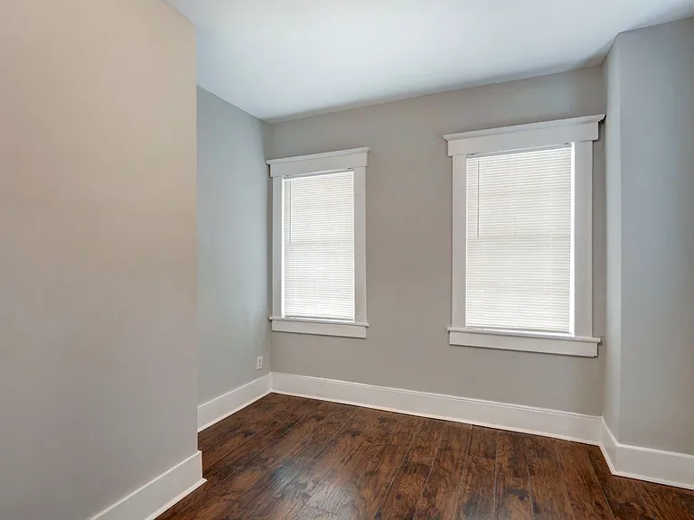1505 Reynolds St — Photo 8