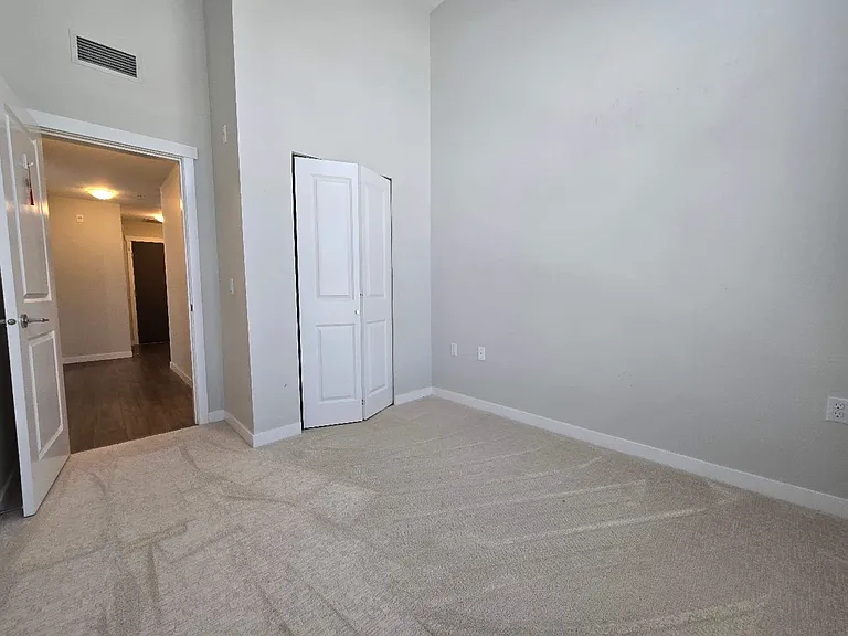 9551 Alexandra Rd #4XX — Photo 19
