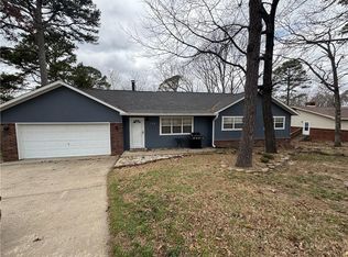10 Rivercliff Rd, Rogers, AR 72756