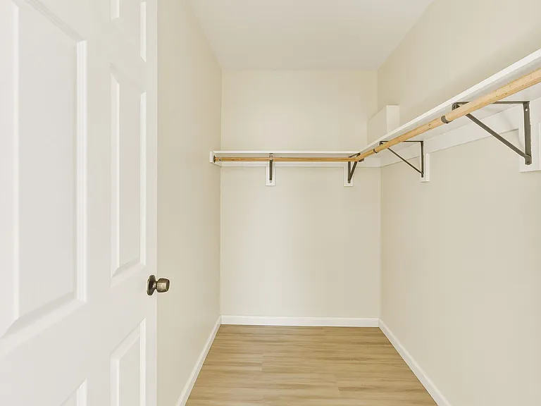 10909 S Burin Ave — Photo 13