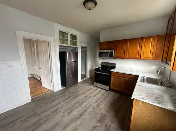 159 21st St APT 2, Irvington, NJ 07111