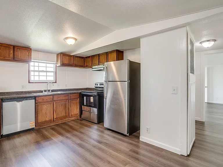 4248 FM 67 — Photo 10