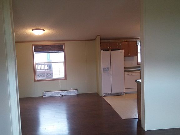 3rd image of 3843 E Wembley Ln