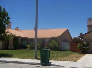 37309 Downing St, Palmdale, CA 93550
