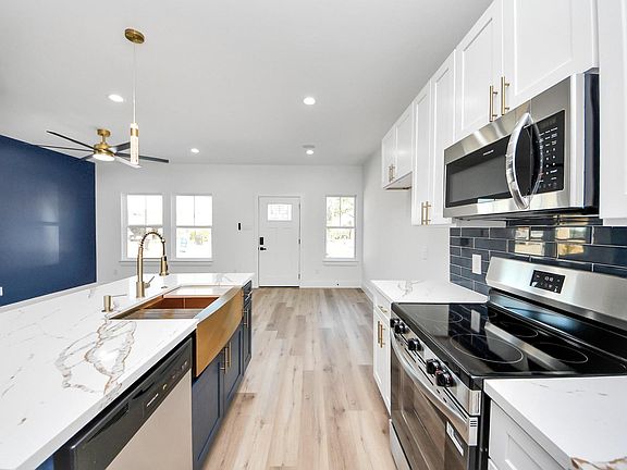 4th image of 4606 Mallow St