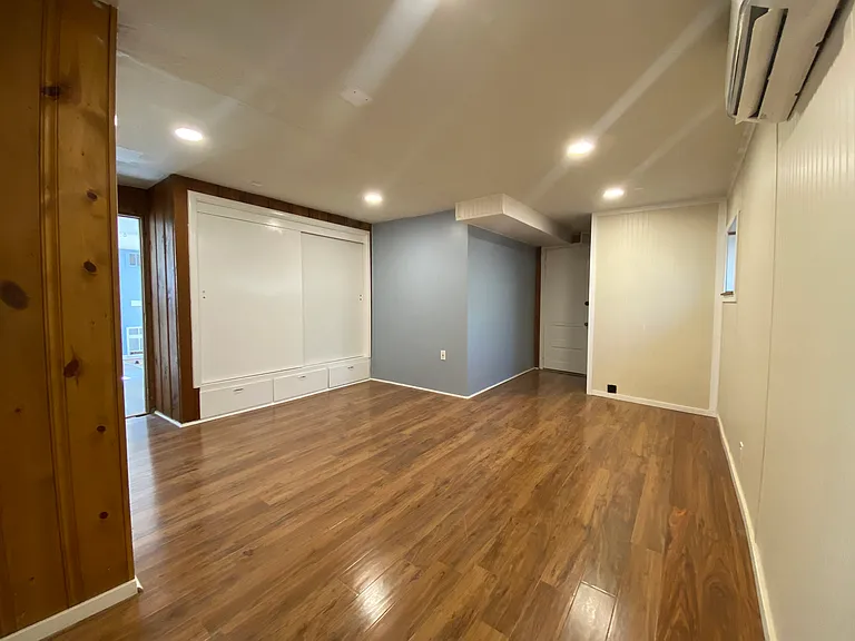 828 W 11th Ave — Photo 11