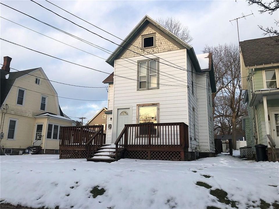 2nd image of 236 Barrett Ave