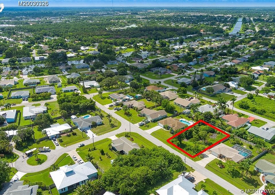 1st image of 2541 SE Jason Ave