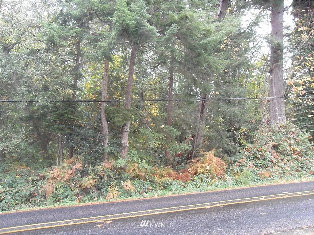 1 -XXX Cromwell Drive NW photo 1