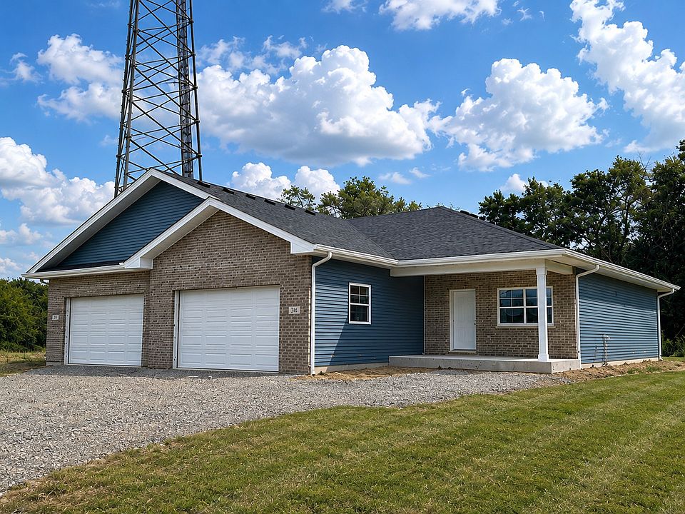 1st image of 806 Heritage Woods Dr