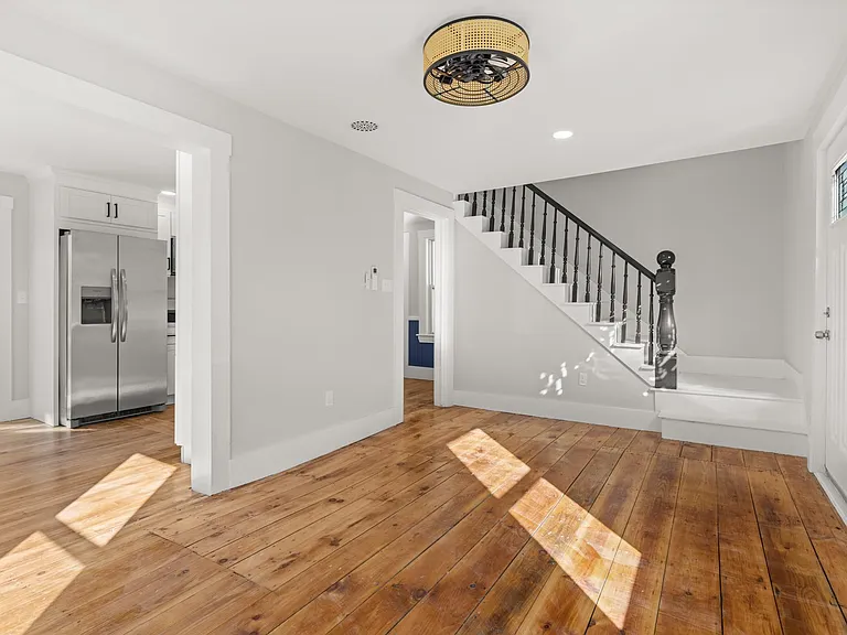30 Meader St — Photo 6