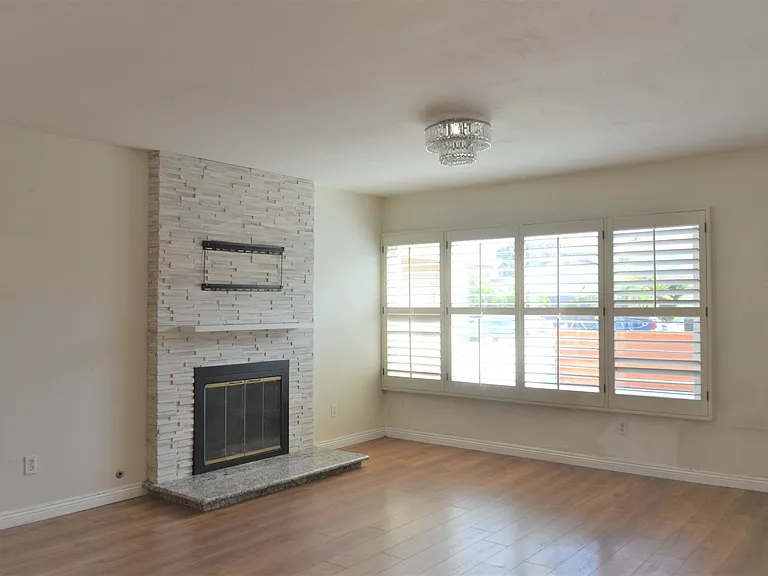 4464 Cather Ave — Photo 5