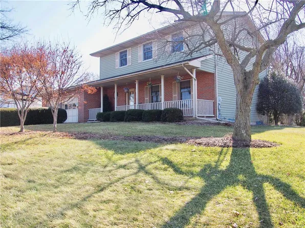 3310 Highfield Dr, Bethlehem, PA 18020