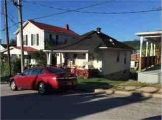 41 N 4th St, Ripley, OH 45167