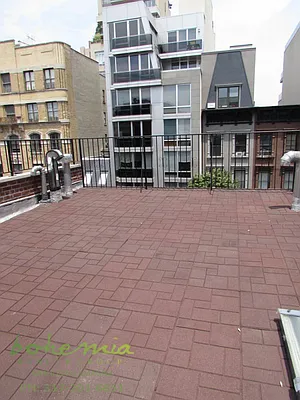 Rented by Bohemia Realty Group | media 20