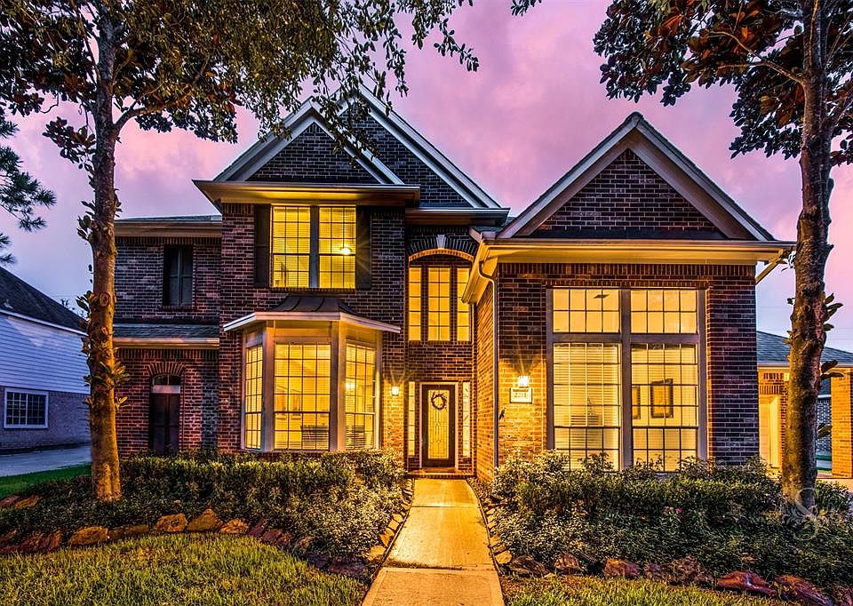 1st image of 2211 Merrill Hills Cir
