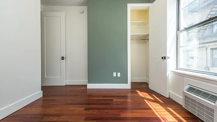 Rented by Nooklyn NYC LLC | media 10