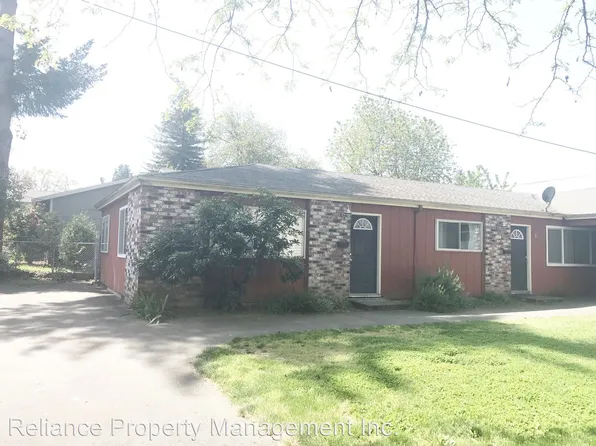 8605-8609 N Hurst Ave, Portland, OR 97203