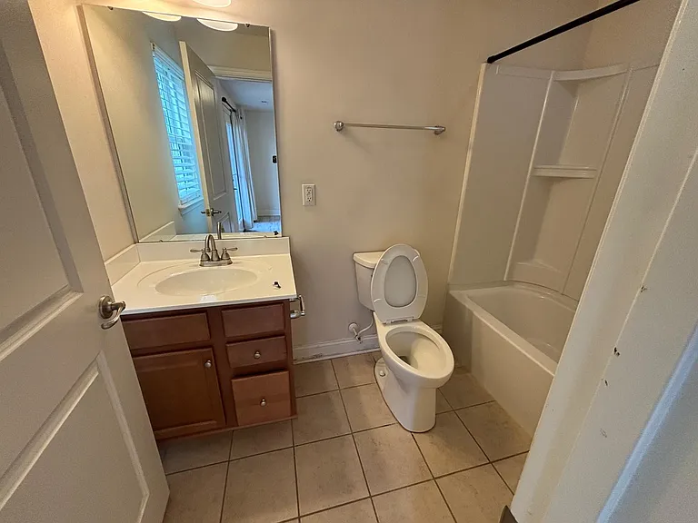 721 Suffield Way — Photo 11
