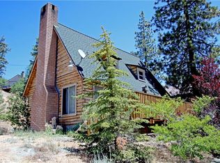 1059 Fawnskin Dr, Fawnskin, CA 92333