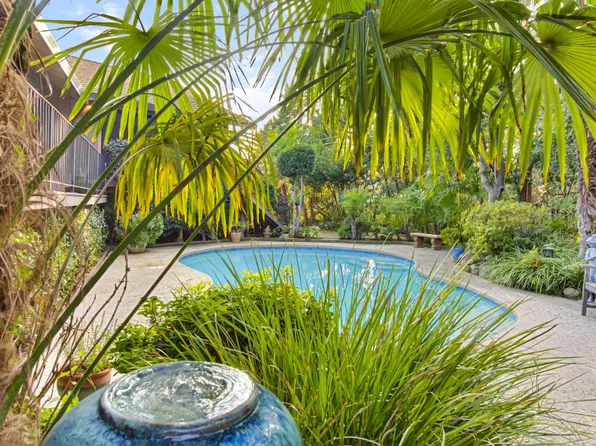 3305 Inverness Ct, Sacramento, CA 95821