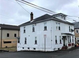 128 S 3rd St, Lehighton, PA 18235