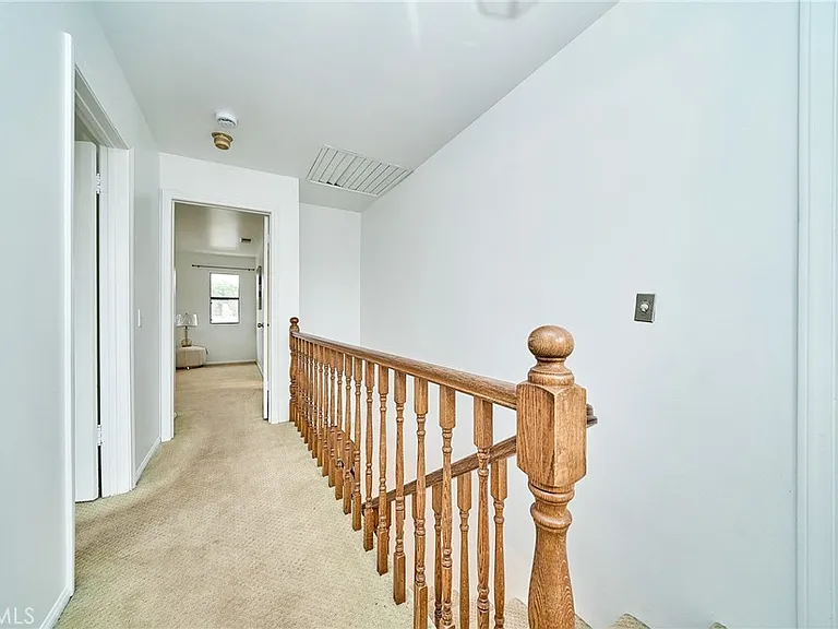 503 Longden Dr — Photo 28