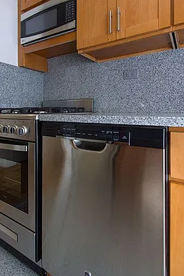Rented by GoodRock Realty | media 18