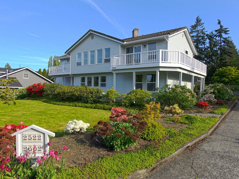 1st image of 2522 Taylor Dr
