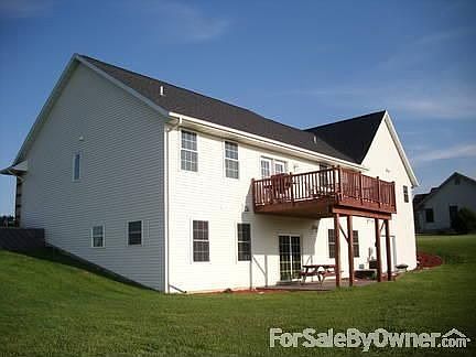 3rd image of 2127 Kunkel Ln