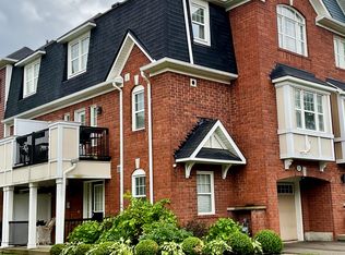 31 Colonel Frank Ching Cres, Brampton, ON L6Y 5W6