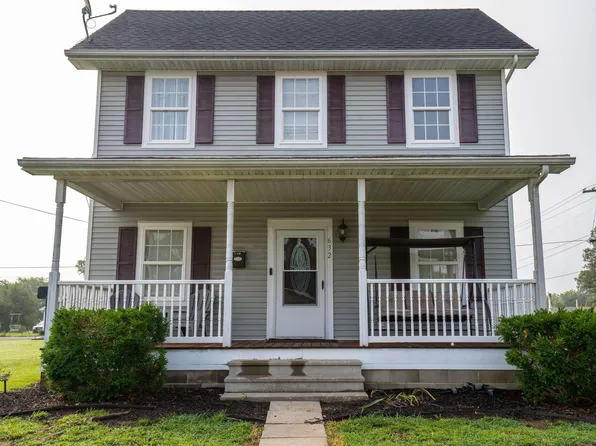 632 S 11th St, Vincennes, IN 47591