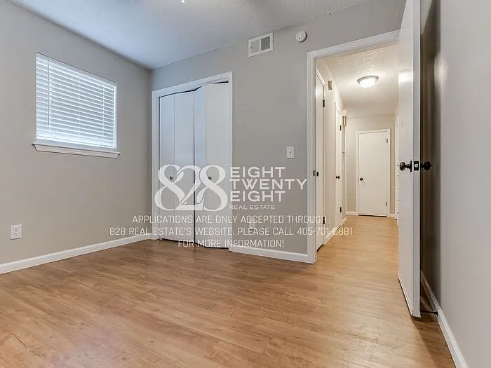 8129 NW 28th Ter — Photo 15
