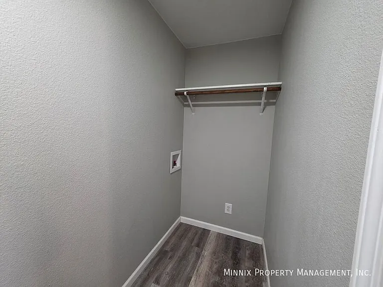 4603 Mercedes Dr — Photo 23