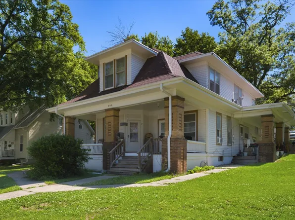 209 N Walnut St, Avoca, IA 51521