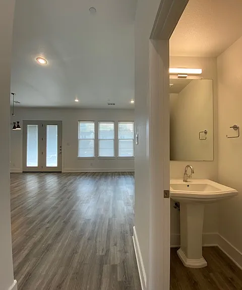 6365 S 31st St #102 — Photo 9