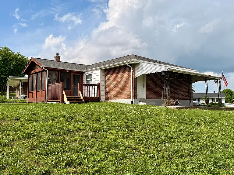 11 Rose Ct — Photo 45