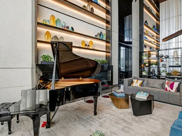 252 South Street image 17 of 28