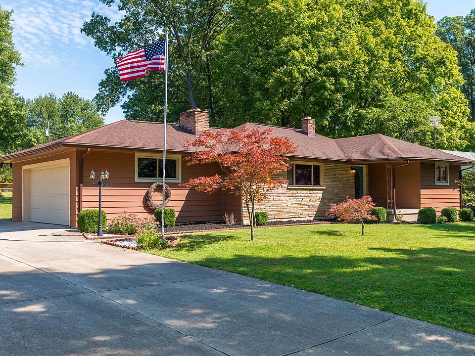1st image of 420 Tanglewood Dr