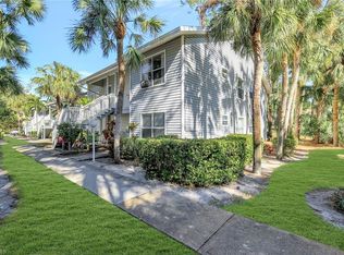 1965 Courtyard Way #E-106, Naples, FL 34112