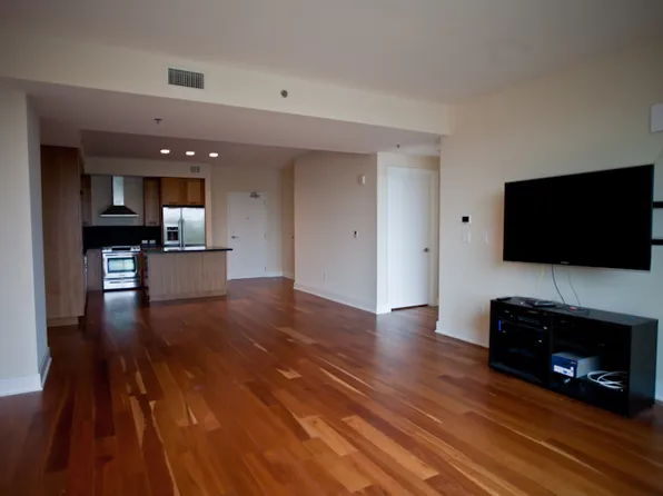 601 Rosemary St Unit 319, Chapel Hill, NC 27516