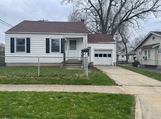 1131 W Marietta St, Decatur, IL 62522