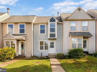 15327 Gatehouse Ter, Woodbridge, VA 22191