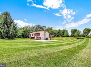 13472 Ridge Rd, Stewartstown, PA 17363